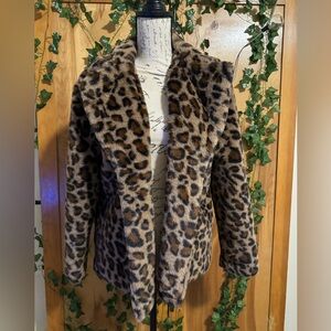Cheetah print faux fur coat. Sexy and warm